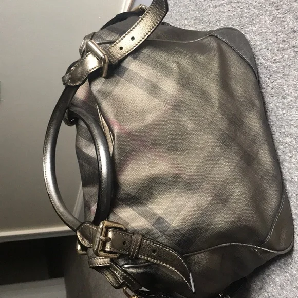 Authentic Burberry shoulder bag - Picture 3 of 8